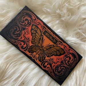 Kay Von D eyeshadow palette